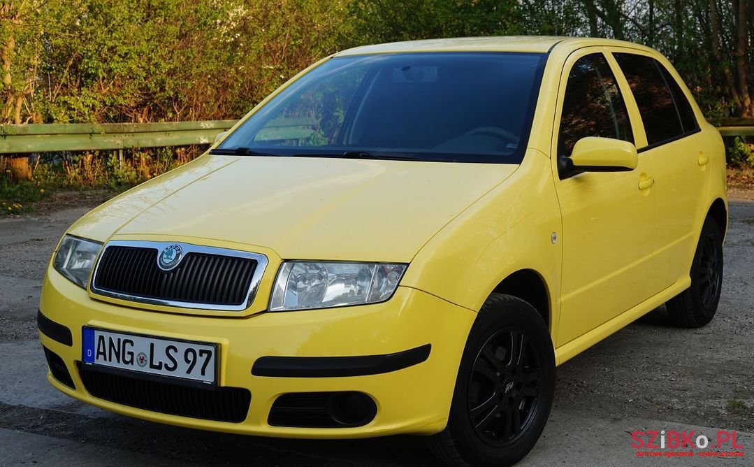 2006' Skoda Fabia photo #1
