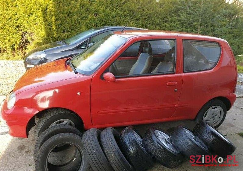 2005' Fiat Seicento photo #1