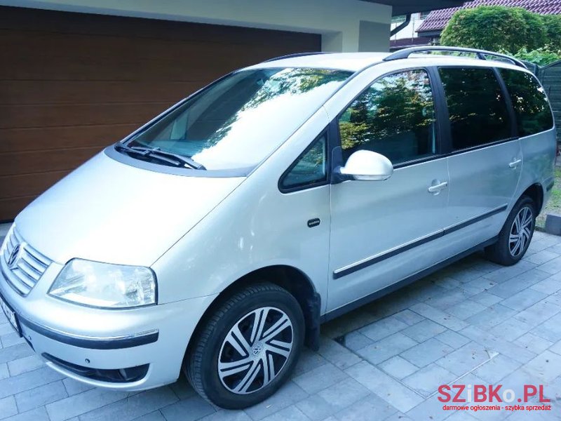 2006' Volkswagen Sharan photo #1