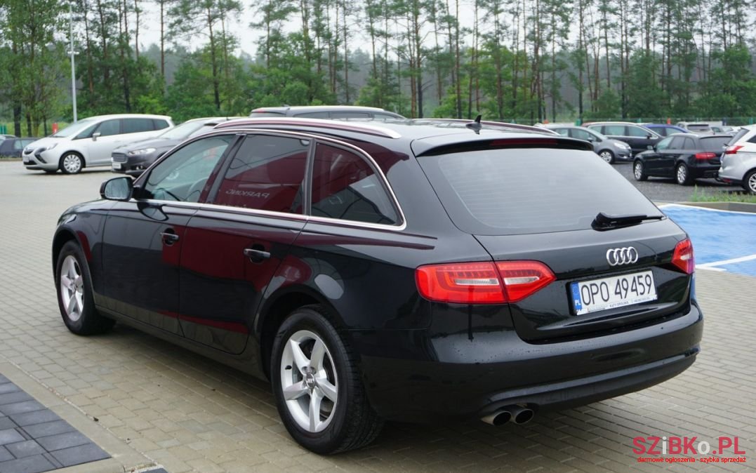 2013' Audi A4 photo #2