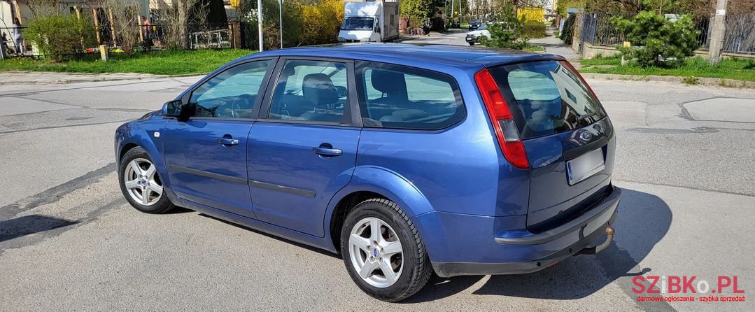 2005' Ford Focus photo #5