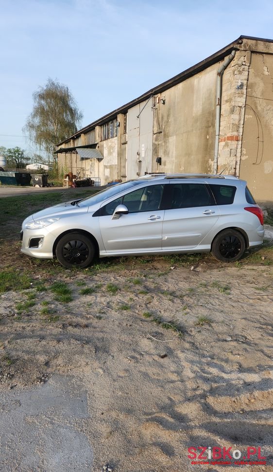 2011' Peugeot 308 1.6 Trendy photo #5