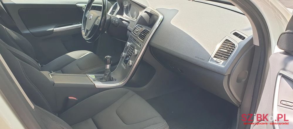 2014' Volvo Xc 60 D4 Awd Kinetic photo #5