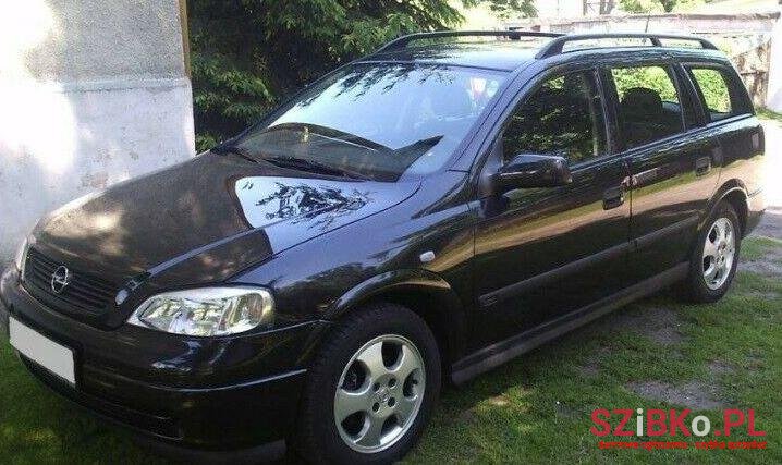 2007' Opel Astra photo #1