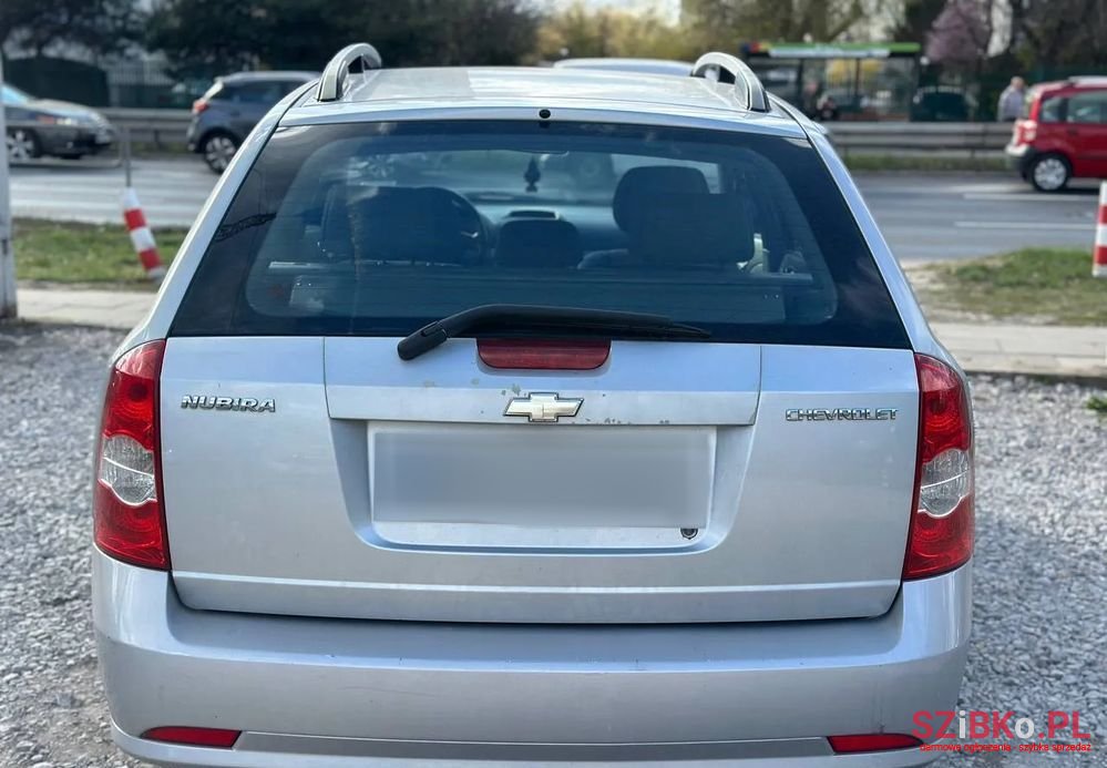 2007' Chevrolet Nubira photo #5