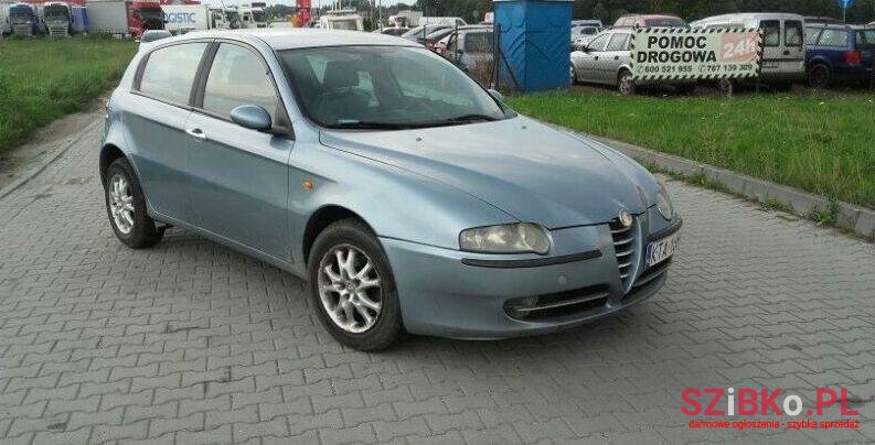 2003' Alfa Romeo photo #1