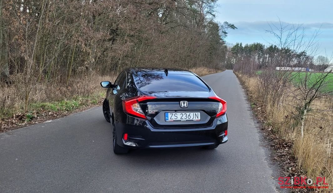 2018' Honda Civic photo #3