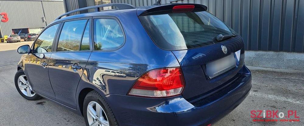 2012' Volkswagen Golf photo #3