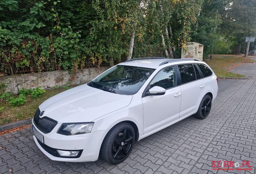 2015' Skoda Octavia photo #5