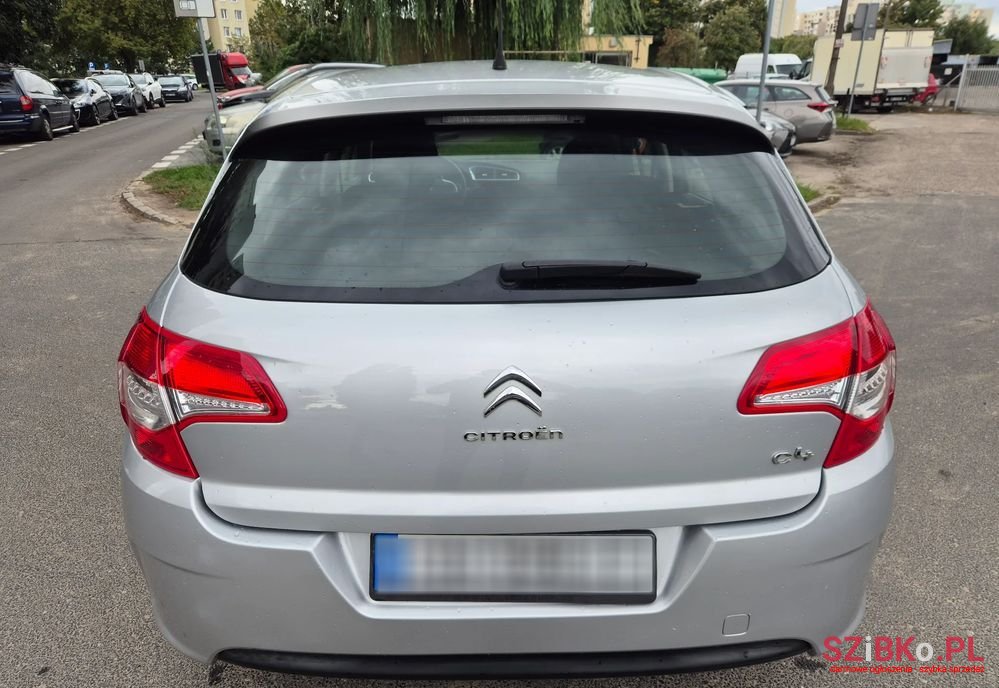 2011' Citroen C4 1.6 Vti Impress photo #6