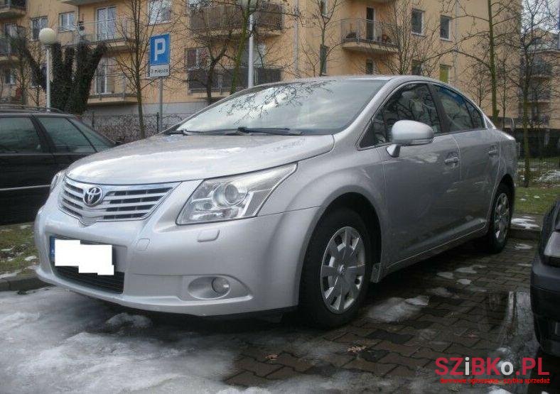 2010' Toyota Avensis photo #1