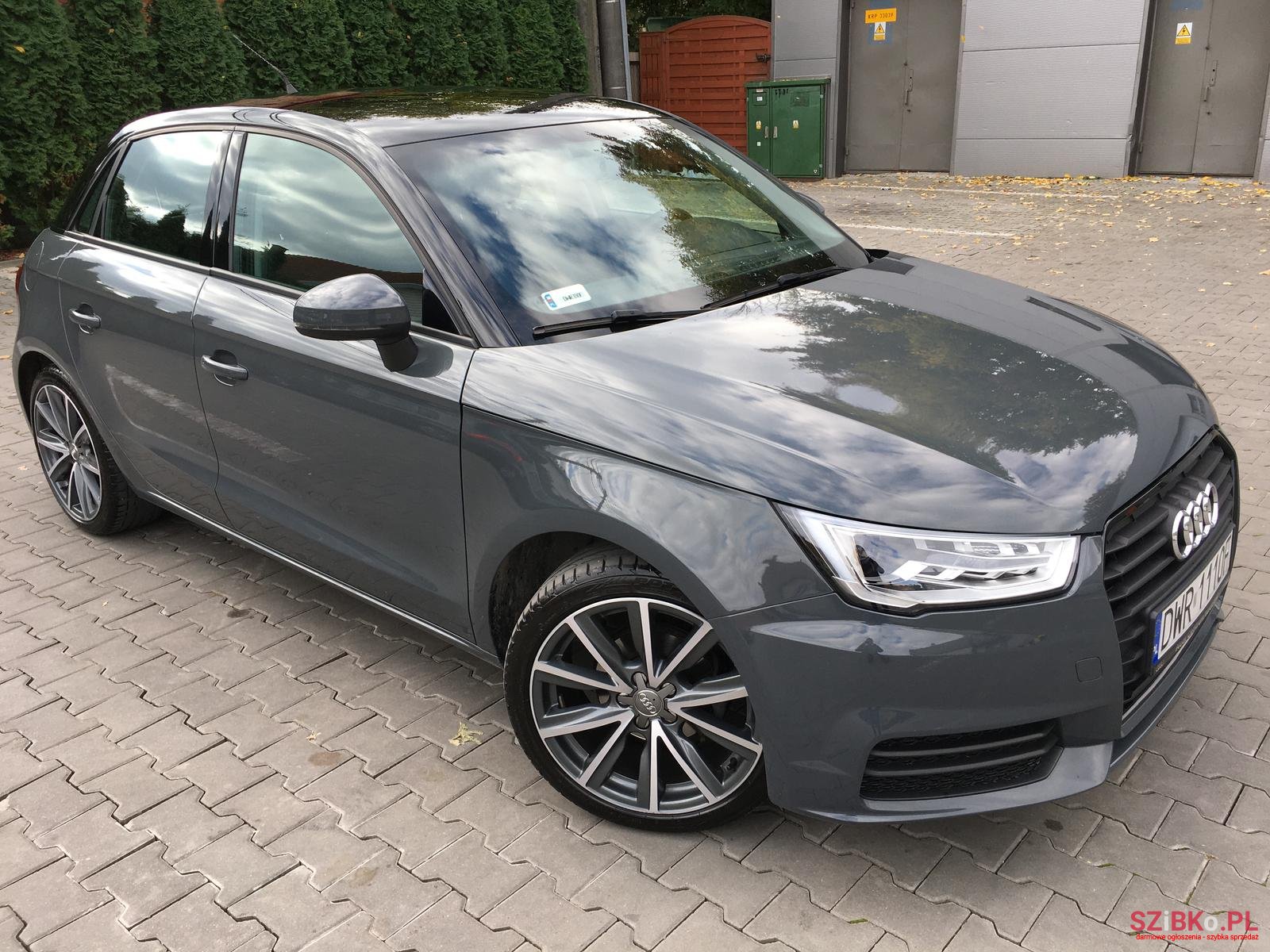 2017' Audi A1 1.0 TFSI ultra Sportback photo #1