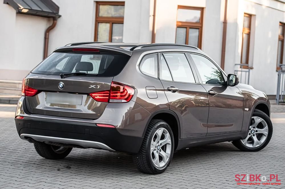 2011' BMW X1 Sdrive18D Sport Line photo #6