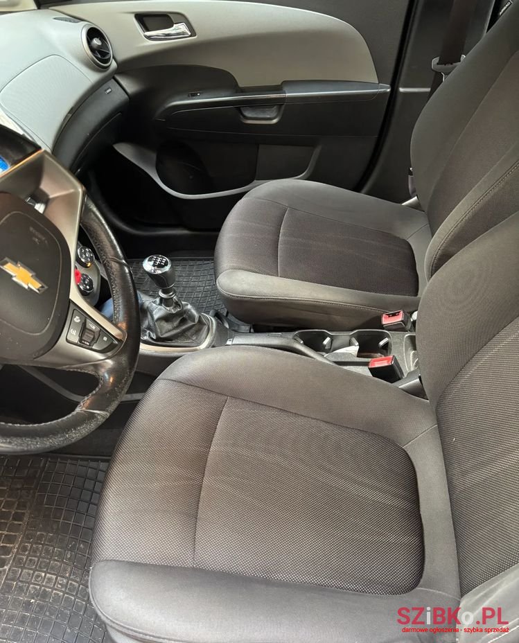 2012' Chevrolet Aveo 1.3 D Lt photo #6
