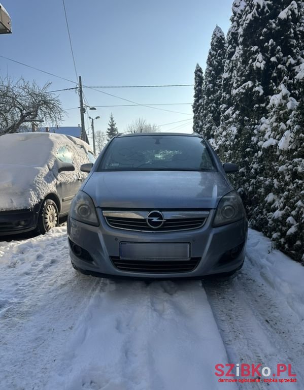 2008' Opel Zafira photo #2