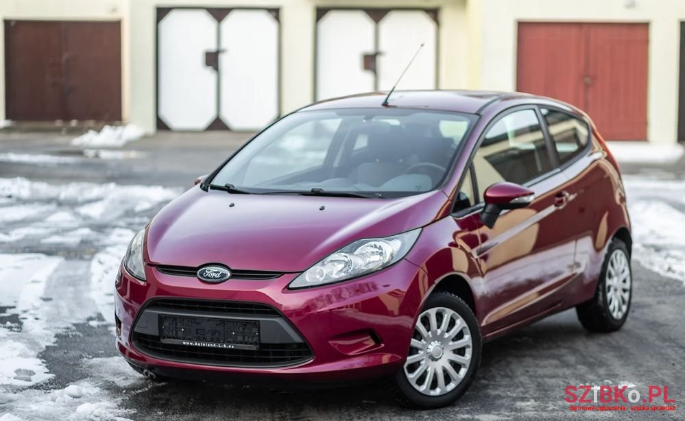 2009' Ford Fiesta photo #1