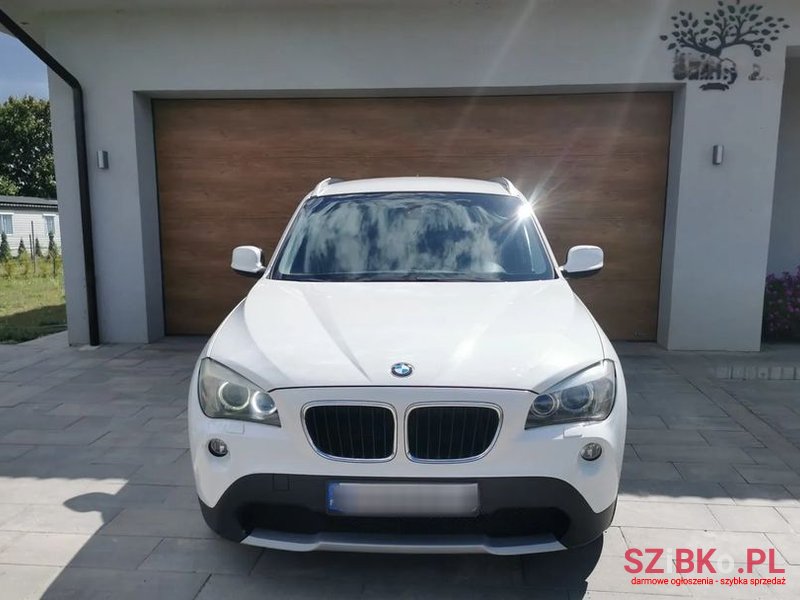 2010' BMW X1 Sdrive18D photo #2