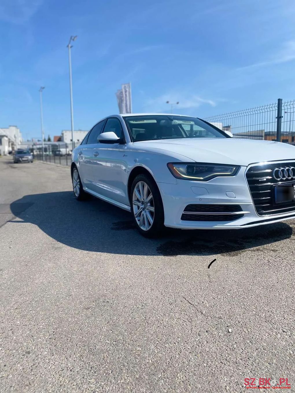 2012' Audi A6 photo #1