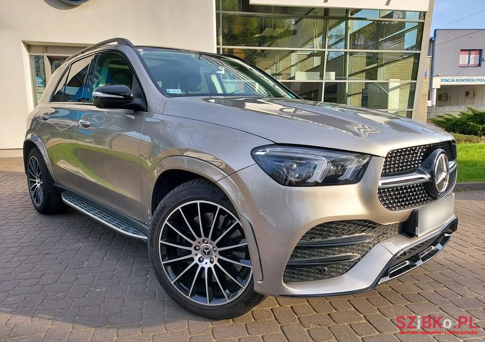 2019' Mercedes-Benz GLE photo #2