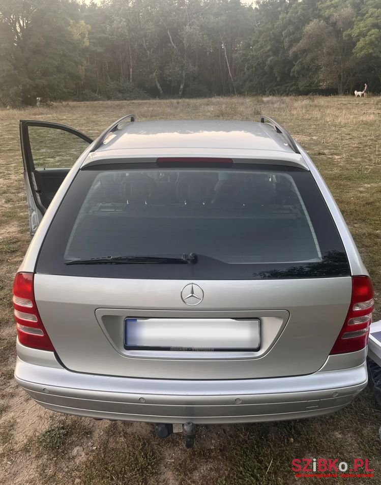 2003' Mercedes-Benz C-Class 180 T Kompressor photo #6