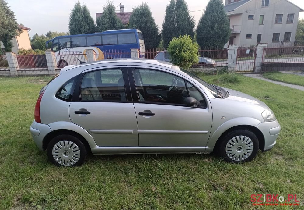 2005' Citroen C3 1.4 Confort photo #2