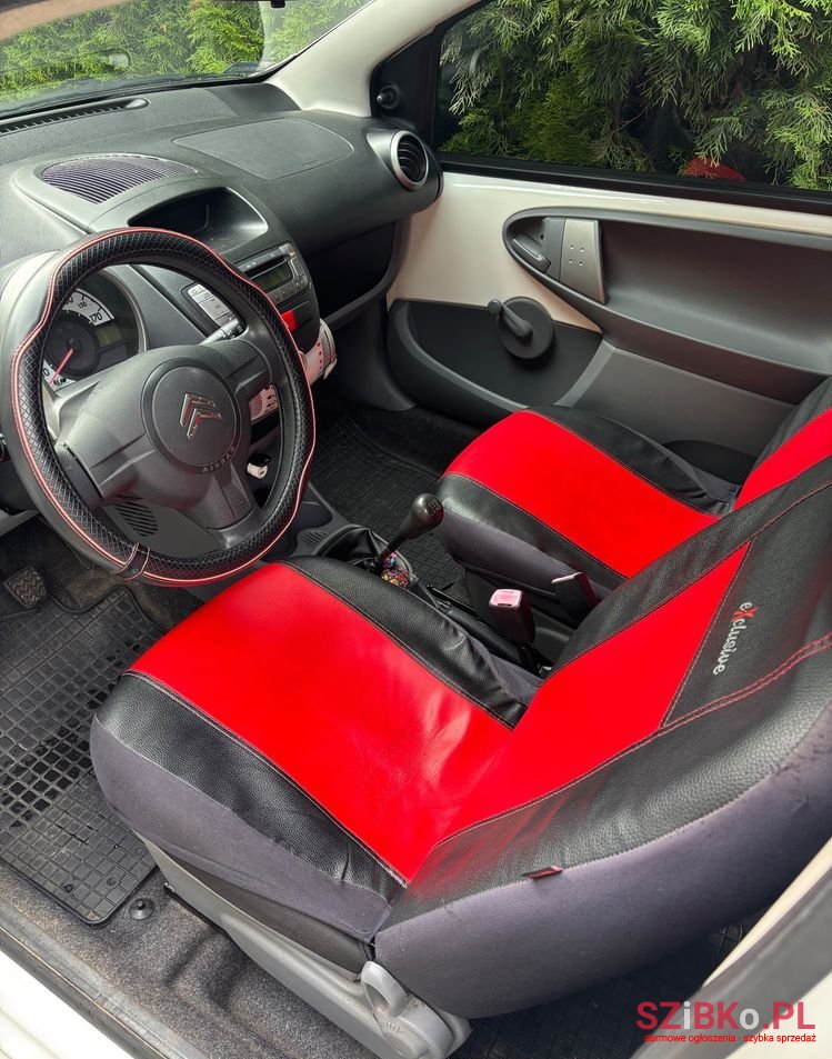 2010' Citroen C1 1.0 Cooltech photo #5