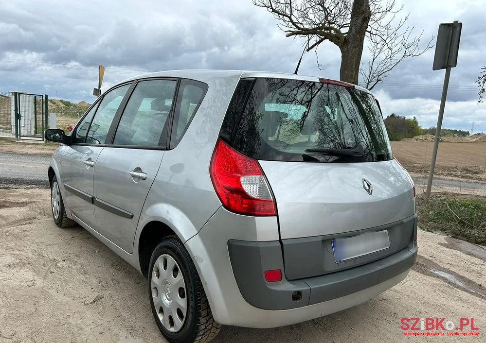 2007' Renault Scenic photo #1