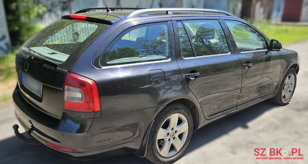 2011' Skoda Octavia 1.8 Tsi Elegance photo #4