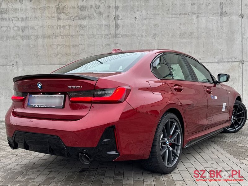 2024' BMW 3 Series 330I Xdrive M Sport photo #5