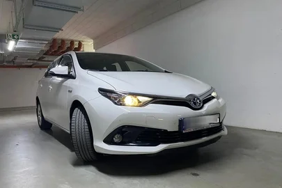 2018' Toyota Auris