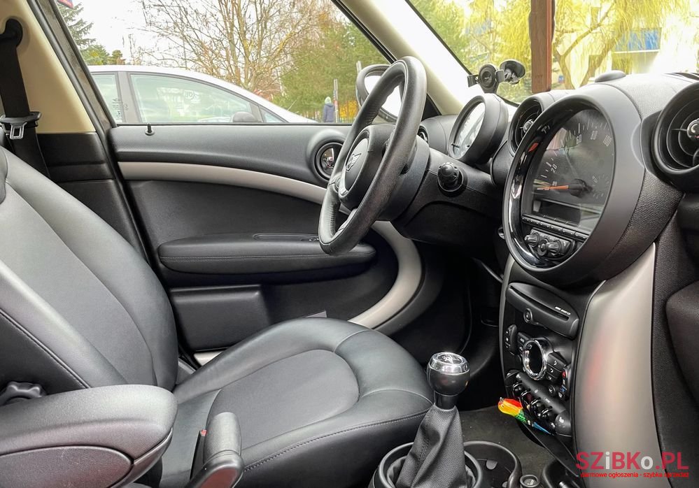 2015' MINI Countryman Cooper photo #6