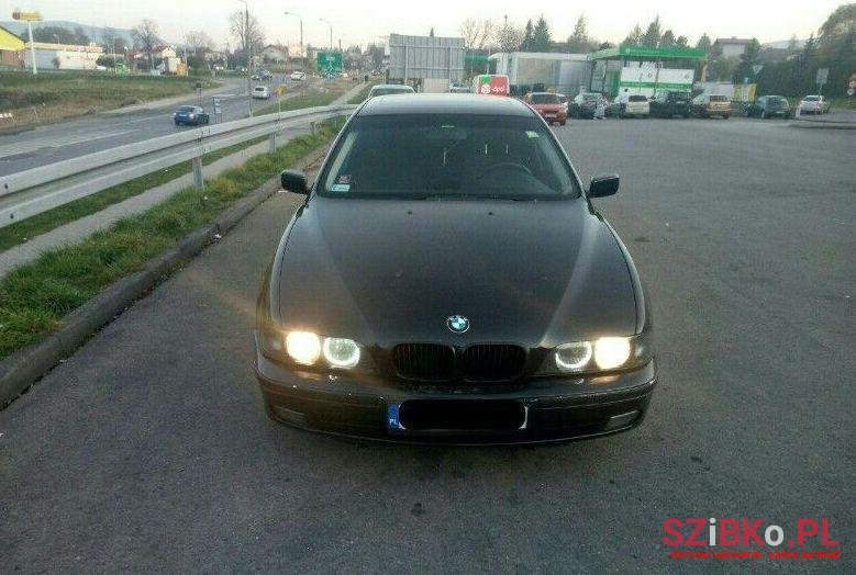 1999' BMW 520 photo #1