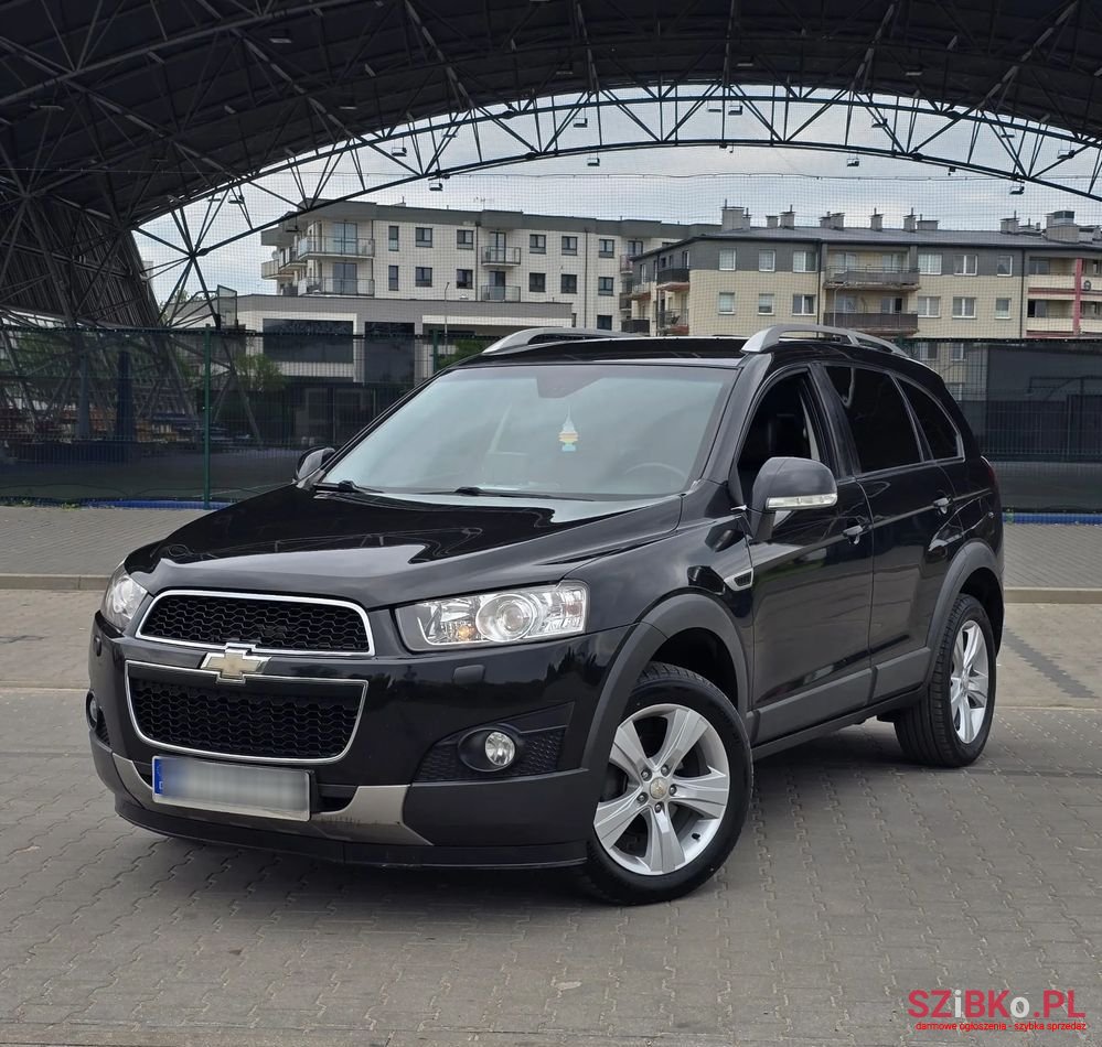 2012' Chevrolet Captiva 2.2 2Wd Lt+ photo #2
