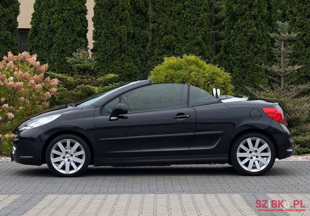 2007' Peugeot 207 1.6 Sport photo #4