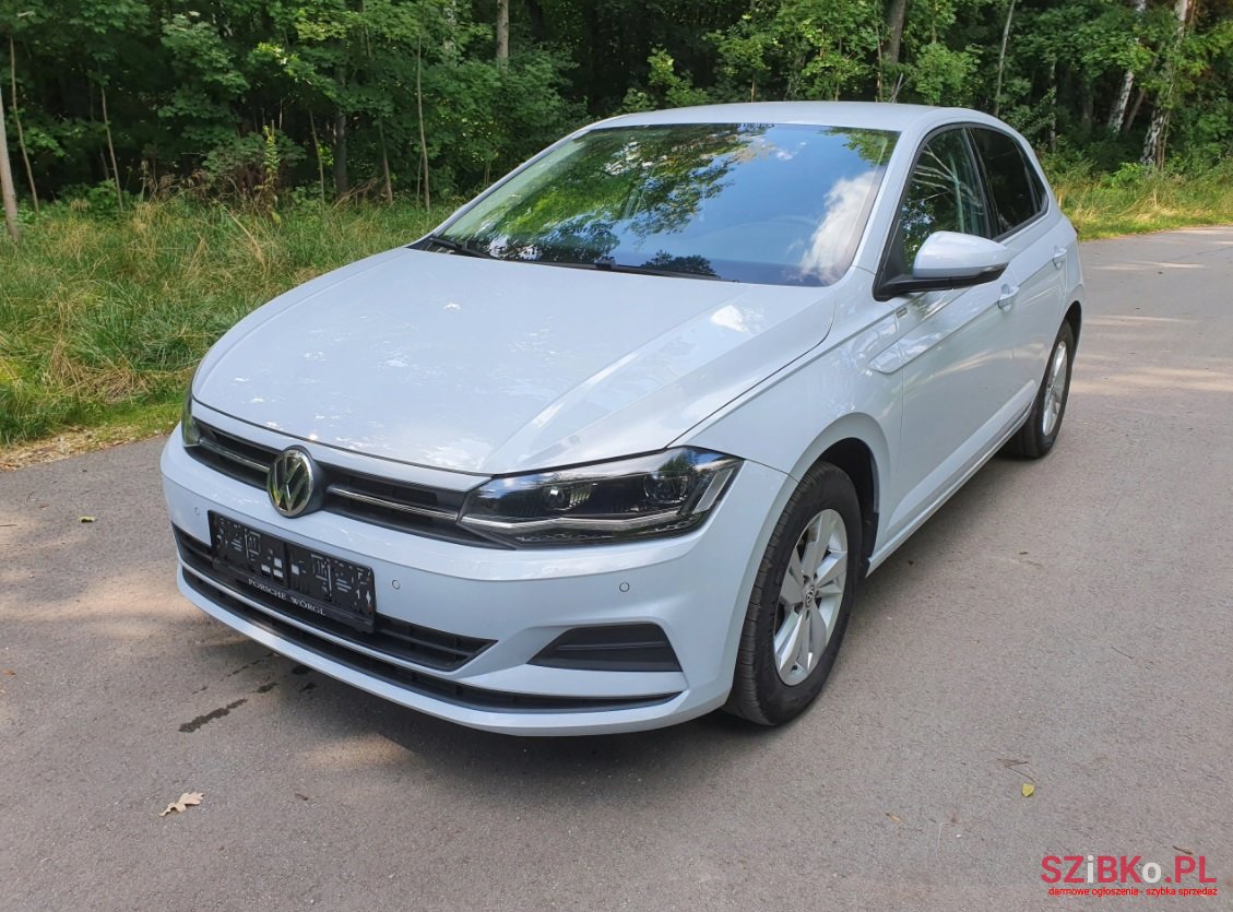 2018' Volkswagen Polo photo #1