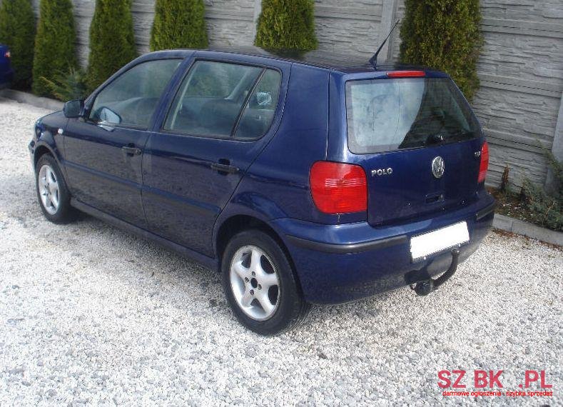 2000' Volkswagen Polo photo #1