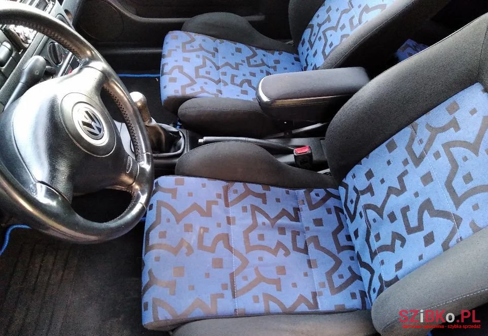 2000' Volkswagen Golf photo #6