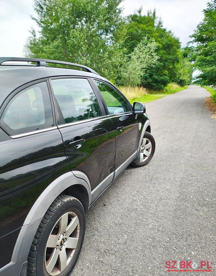 2008' Chevrolet Captiva 2.0 D Lt Medium photo #6