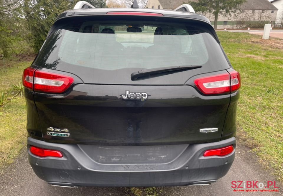 2015' Jeep Cherokee photo #5