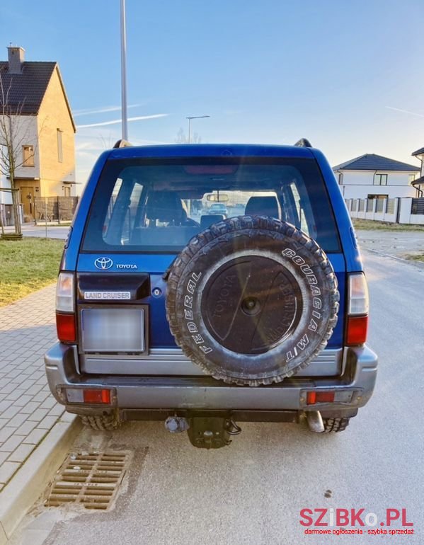 2001' Toyota Land Cruiser Prado photo #5