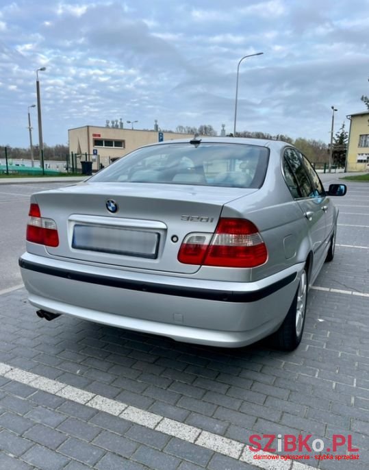 2004' BMW 3 Series photo #5