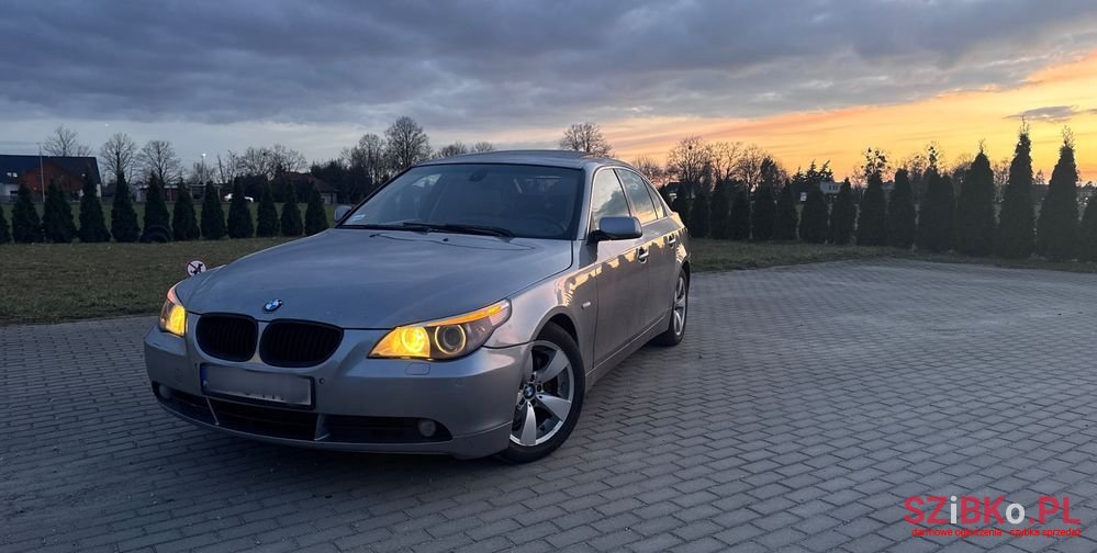 2003' BMW 5 Series photo #1