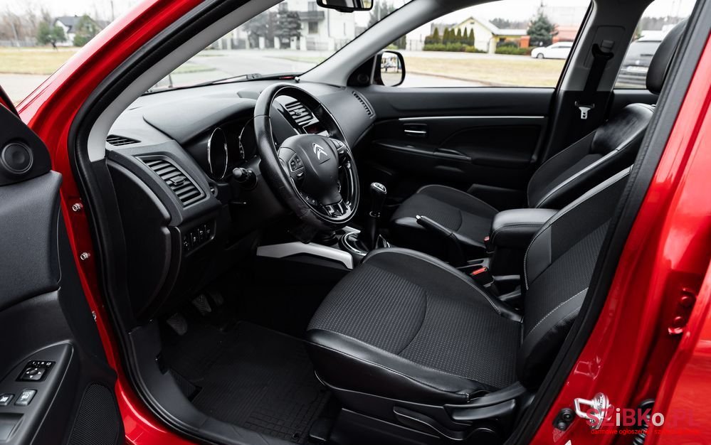 2013' Citroen C4 Aircross photo #5