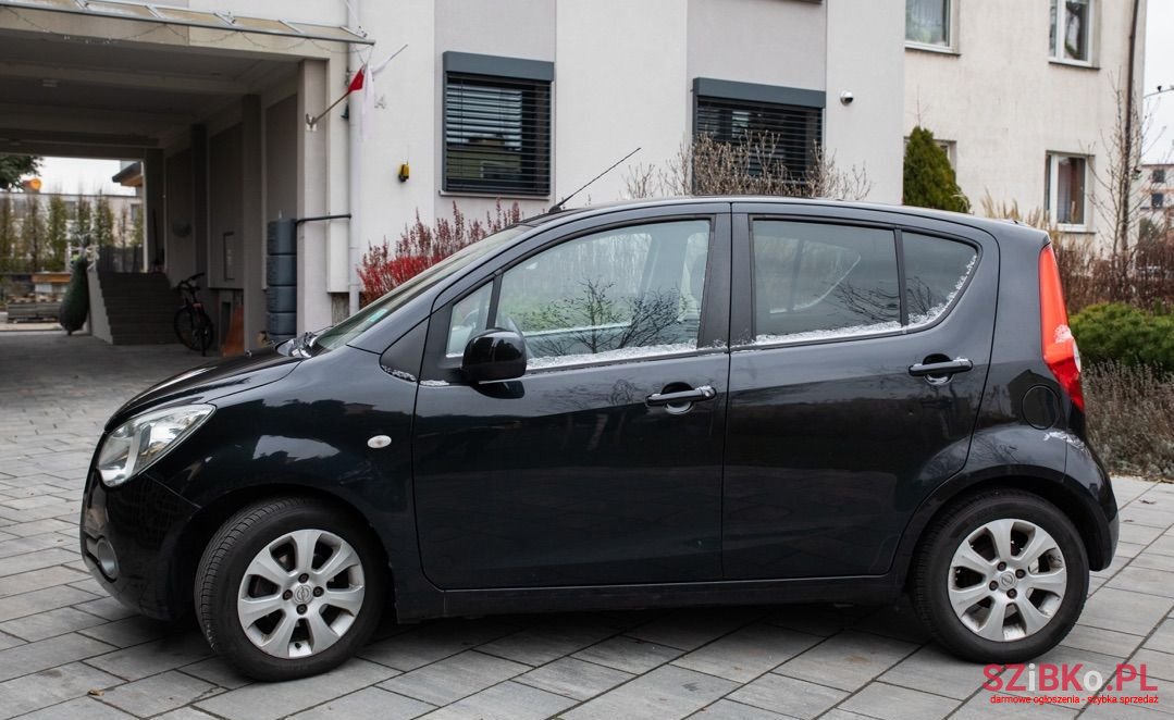 2009' Opel Agila photo #4