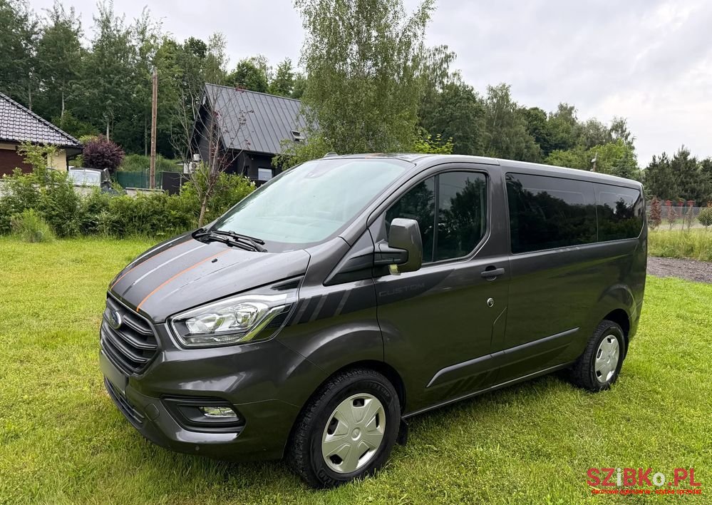 2021' Ford Tourneo Custom photo #3