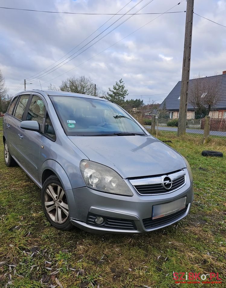 2006' Opel Zafira 1.6 Cosmo photo #1
