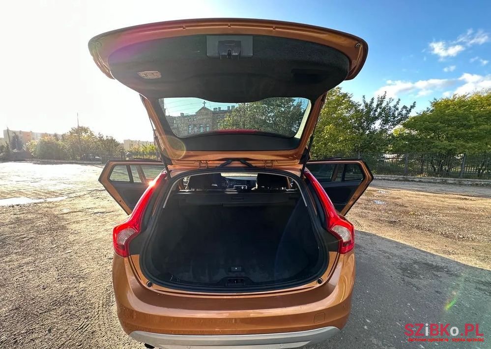 2012' Volvo V60 D2 Kinetic photo #6
