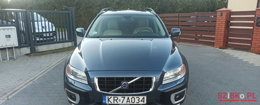 2008' Volvo Xc 70 photo #1