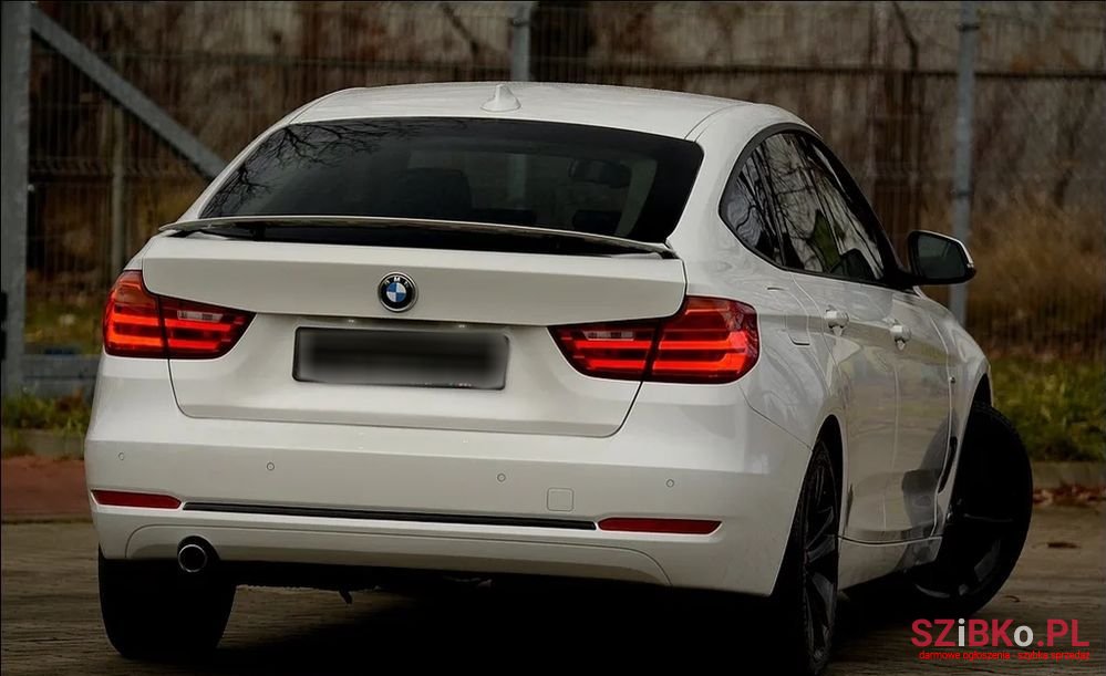 2014' BMW 3Gt 318D Luxury Line photo #5