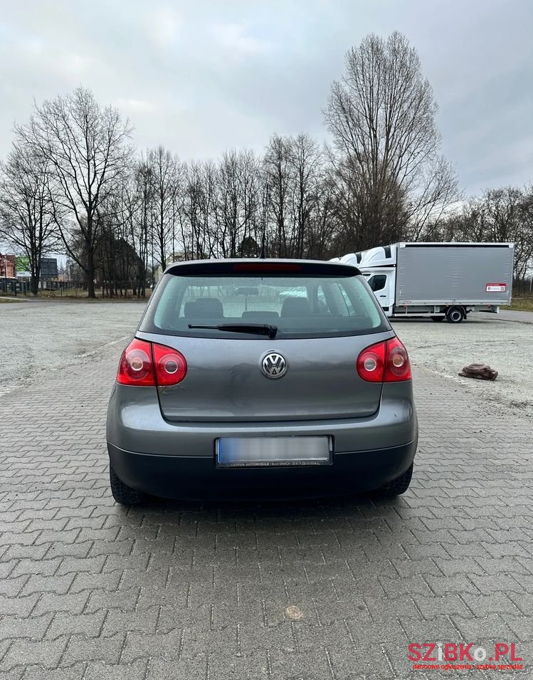 2008' Volkswagen Golf photo #6